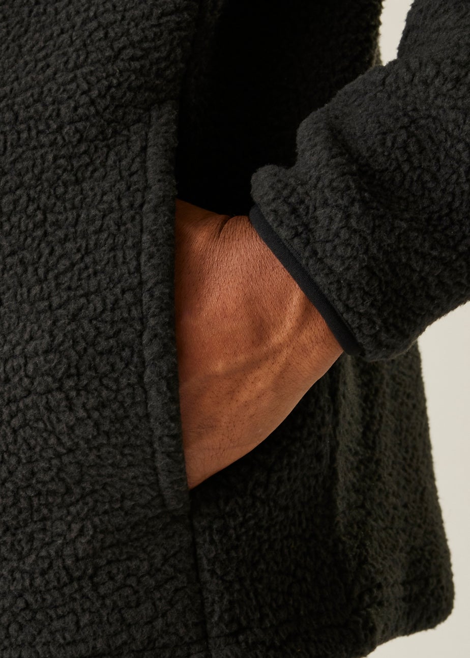 Dare2B Black Twin Tip 1/2  Fleece