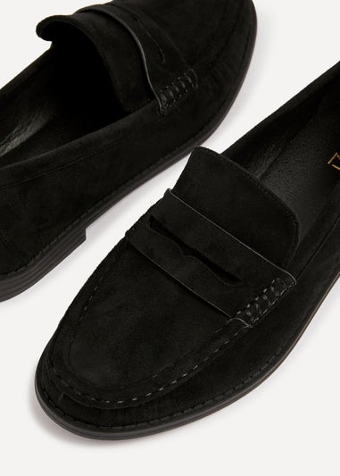 Linzi Precise Black Faux Suede Classic Loafer