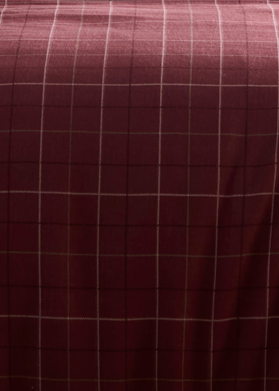 Dreams & Drapes Wynn Brushed Burgundy Duvet Cover Set