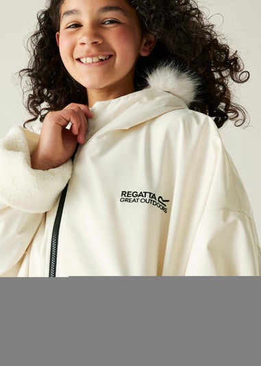 Regatta White Kids' Changing Robe (Age 3-13 years)