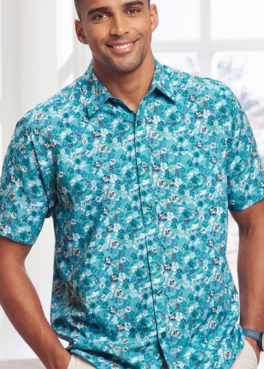 Cotton Traders Light Jade Short Sleeve Classic Soft Touch Print Shirt