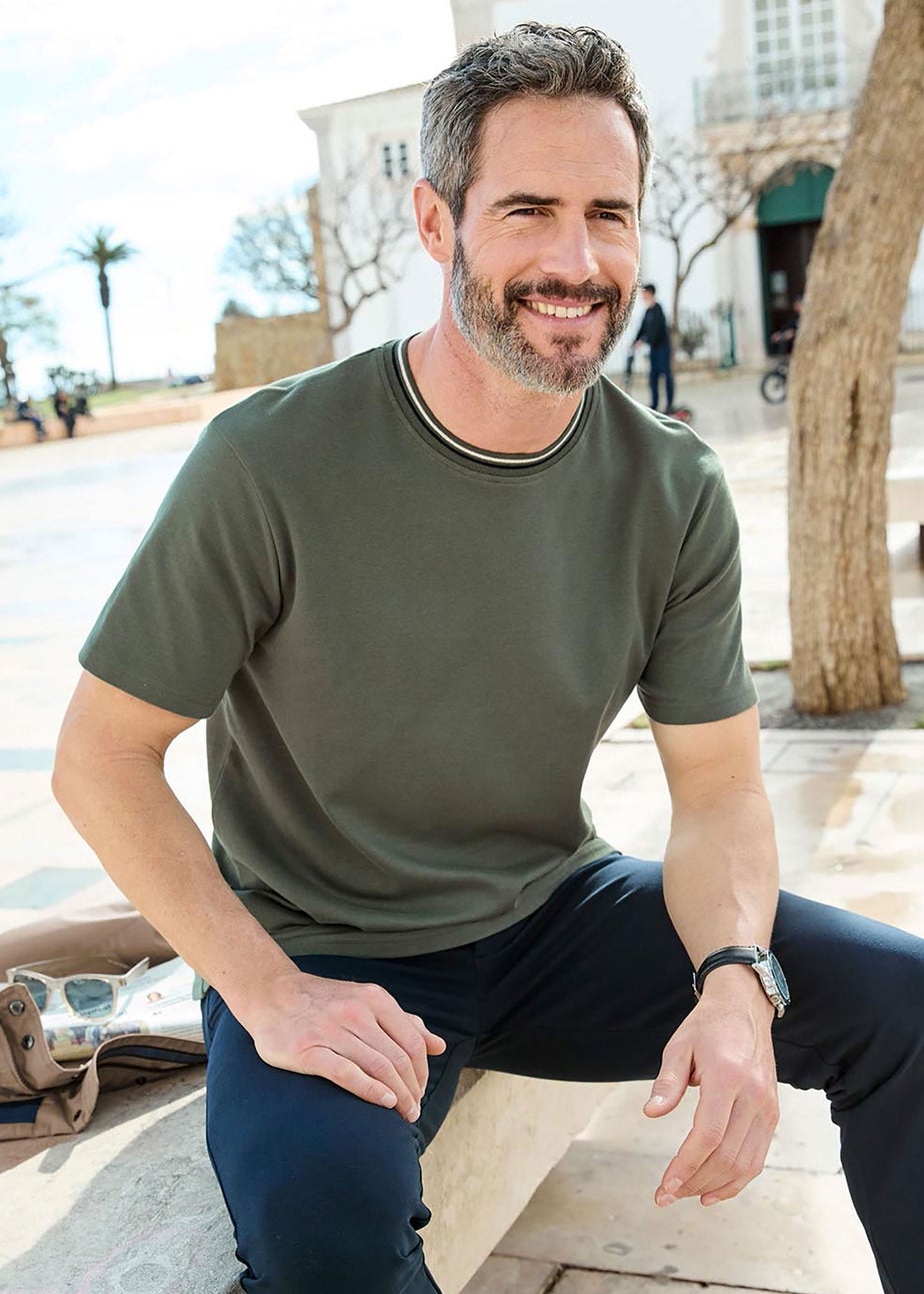 Cotton Traders Everglade Pure Cotton Crew Neck Tipped T-Shirt