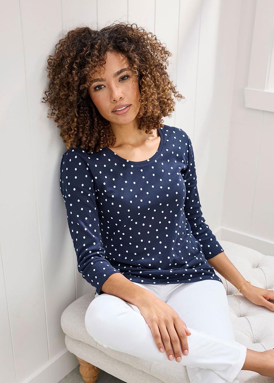 Cotton Traders Navy Wrinkle Free 3/4 Sleeve Spot Scoop Neck Top