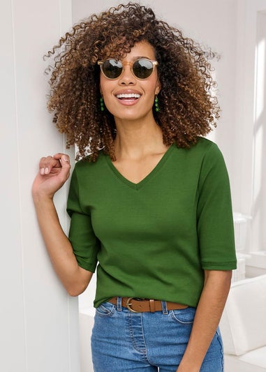 Cotton Traders Bold Green Wrinkle Free 1/2 Sleeve V Neck Top
