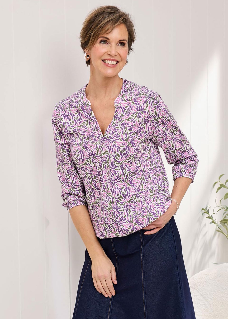 Cotton Traders Ivory Cotton Bubble hem 3/4 Sleeve Printed Top