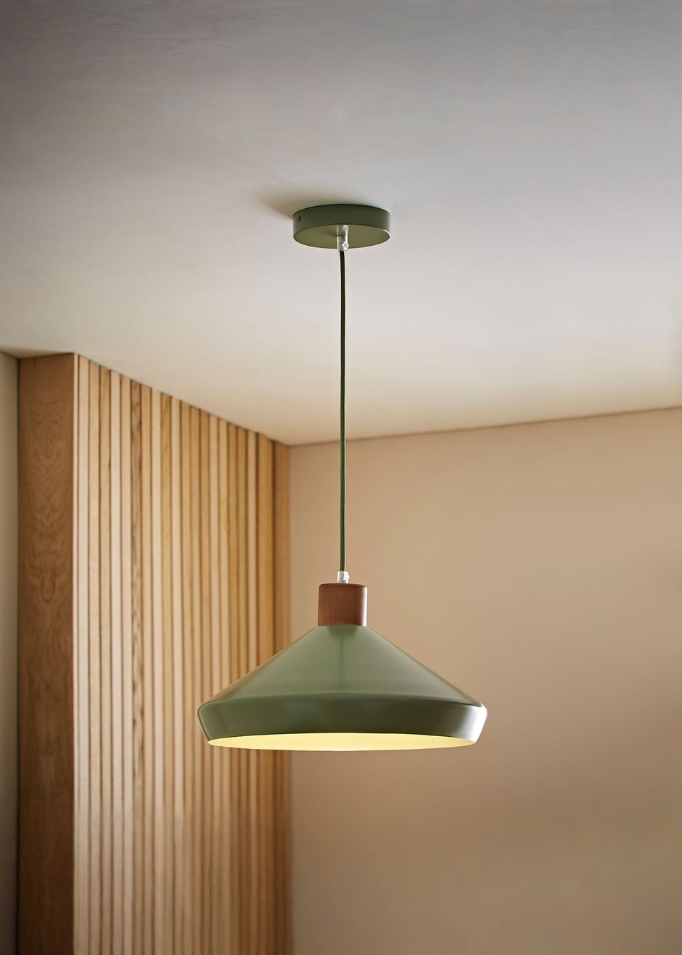 ValueLights Parker Green and Walnut Pendant Ceiling Light