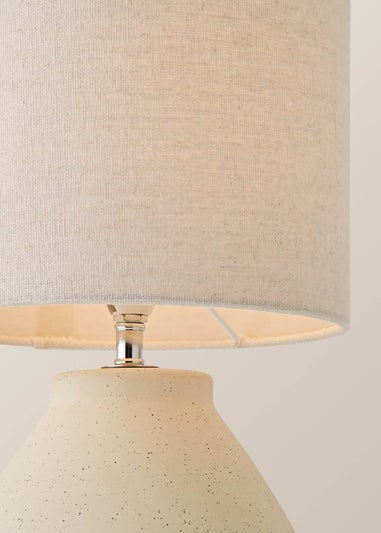 ValueLights Finn Cream Ceramic Rechargeable Table Lamp