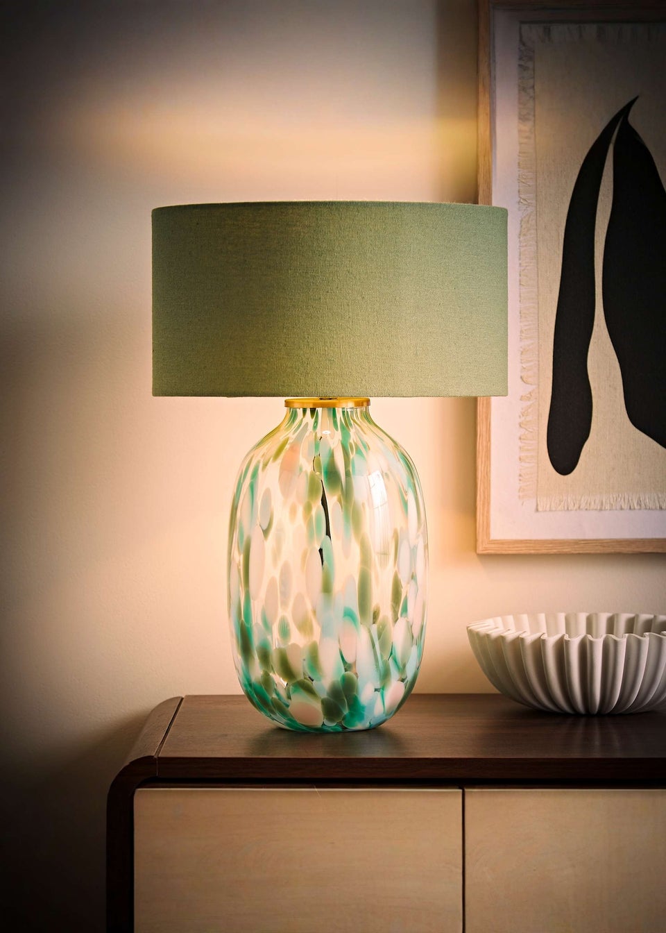 ValueLights Belinda Green Confetti Glass Table Lamp with Shade