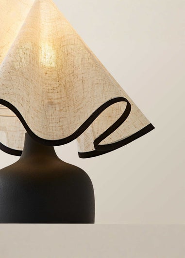 ValueLights Emilia Black Ceramic Table Lamp with Linen Wave Shade