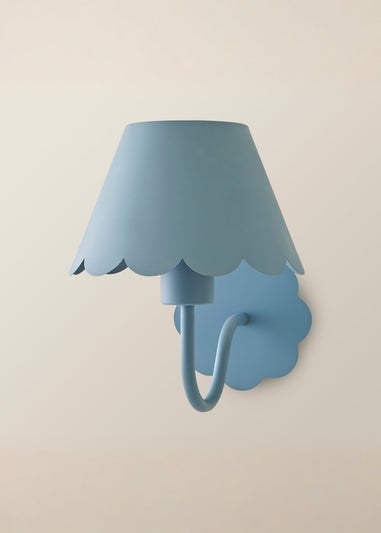 ValueLights Hattie Blue Scallop Rechargeable Wall Light