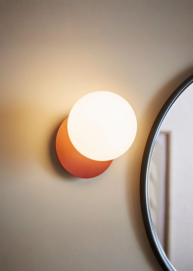 ValueLights Darla Rust Bathroom Wall Light with Bulb