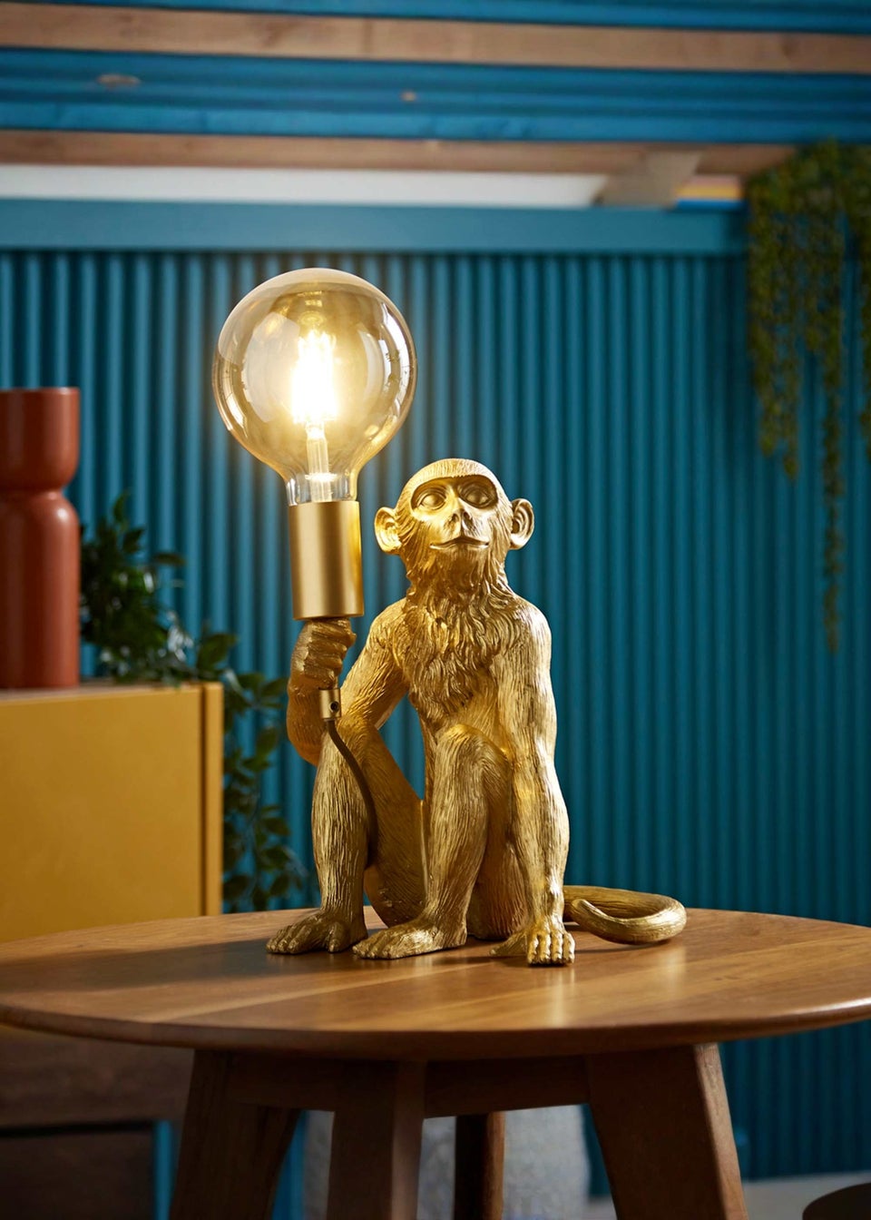 ValueLights Gold Monkey Table Lamp with Giant Globe Bulb