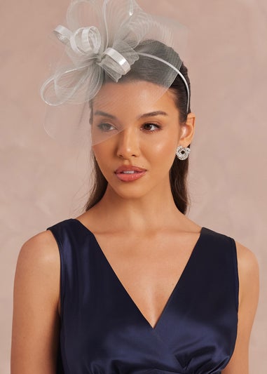 Quiz Silver Shimmer Loop Fascinator
