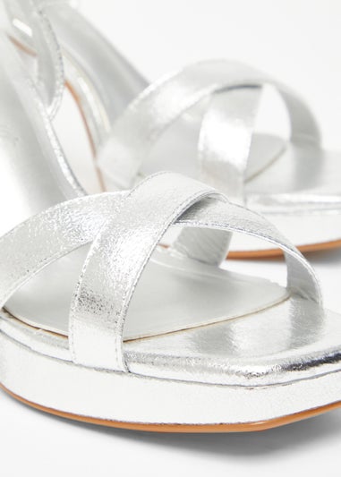 Quiz Silver Wide Fit Platform Heel