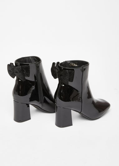 Quiz Black Patent Bow Back Ankle Boot
