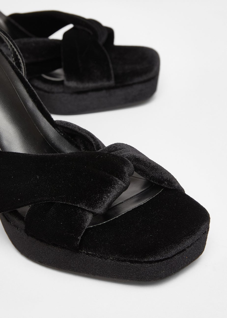 Quiz Black Knot Front Platform Heels