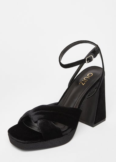 Quiz Black Knot Front Platform Heels