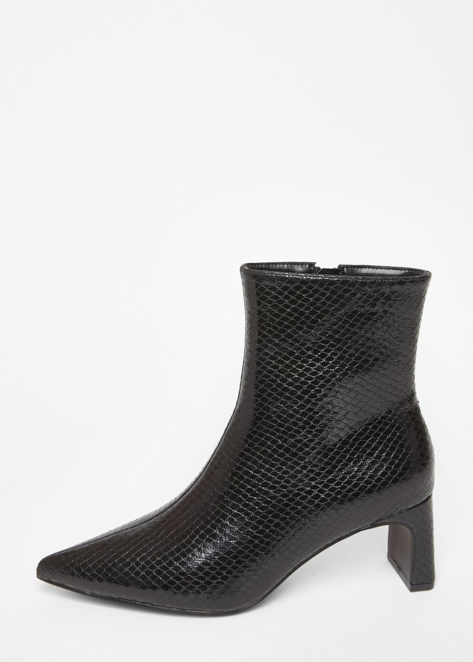 Quiz Black Snake Print Ankle Boots