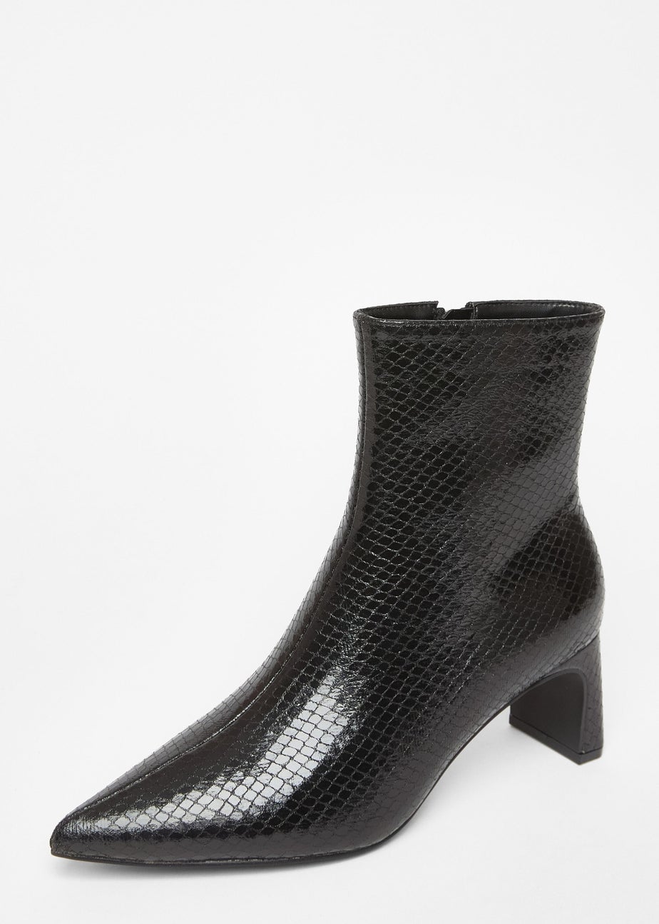 Quiz Black Snake Print Ankle Boots