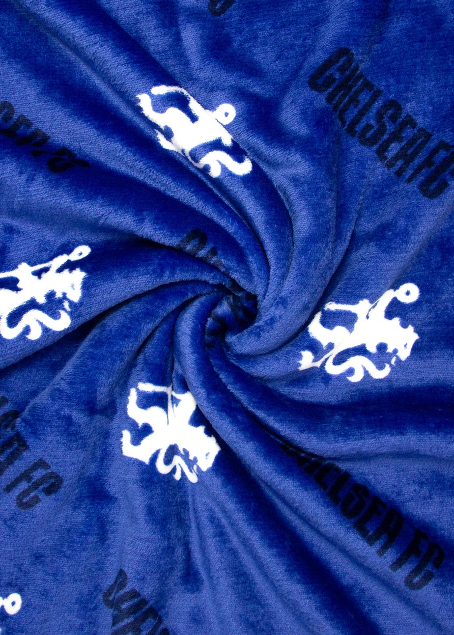 Chelsea FC Blue Geometric Fleece Blanket