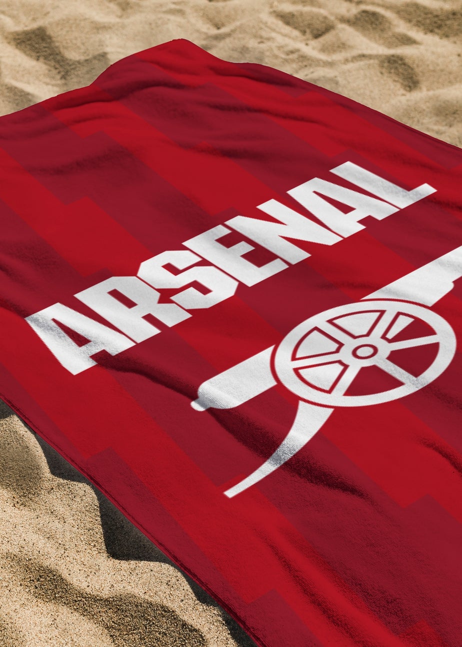 Arsenal FC Red Lightning Bath Towel