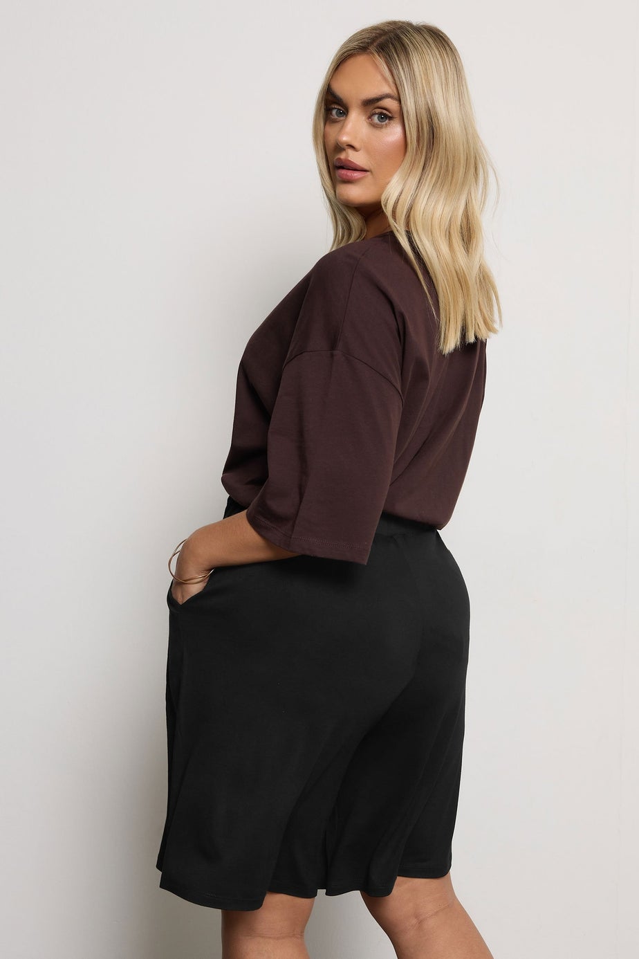 Yours Curve Black Jersey Pull On Shorts