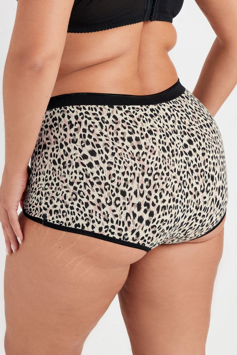 Yours 5 Pack Curve Natural Brown Animal Print Shorts