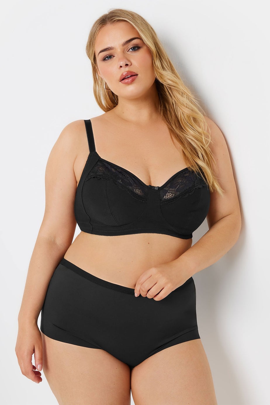 Yours 3 Pack Curve Red & Purple Lace Back High Waisted Knickers