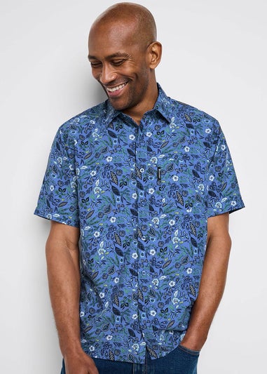 Cotton Traders Misty Blue Guinness TM 1/2 Short Sleeve Soft Touch Floral Print Shirt