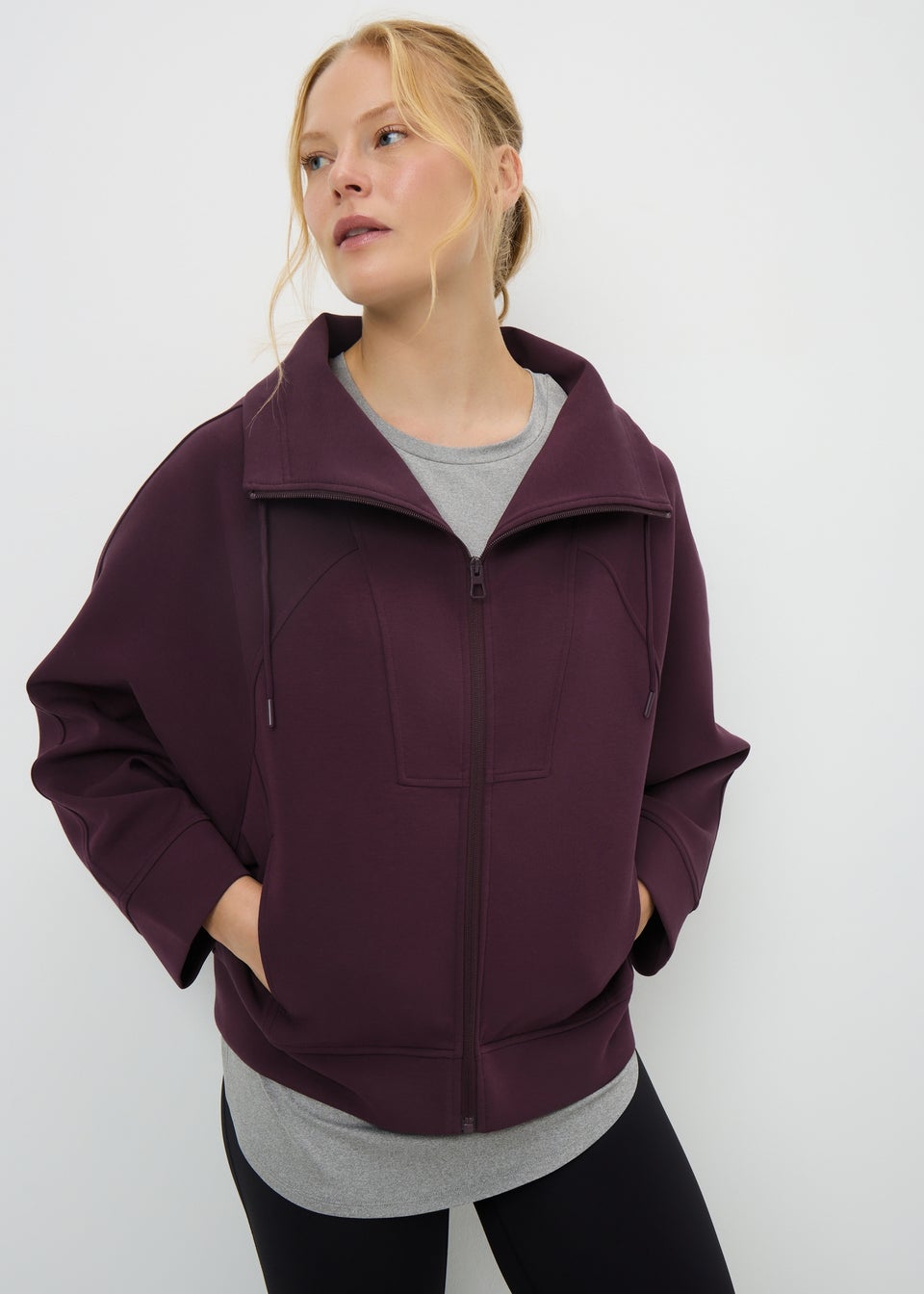 Souluxe Burgundy Zip Funnel Neck Sweatshirt