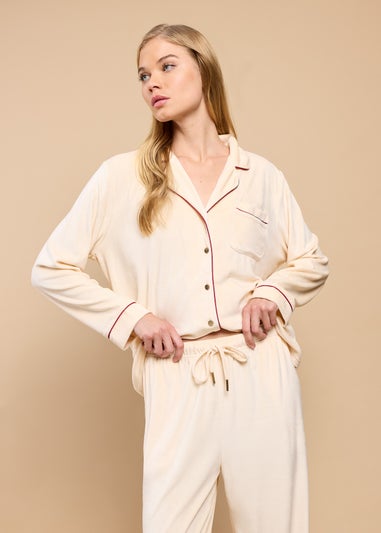 Little Mistress Cream Fleece Trouser Pyjama Set by Vicky Pattison