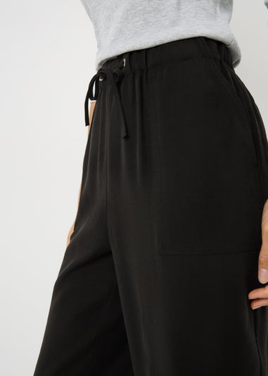 Black Utility Jogging Bottoms