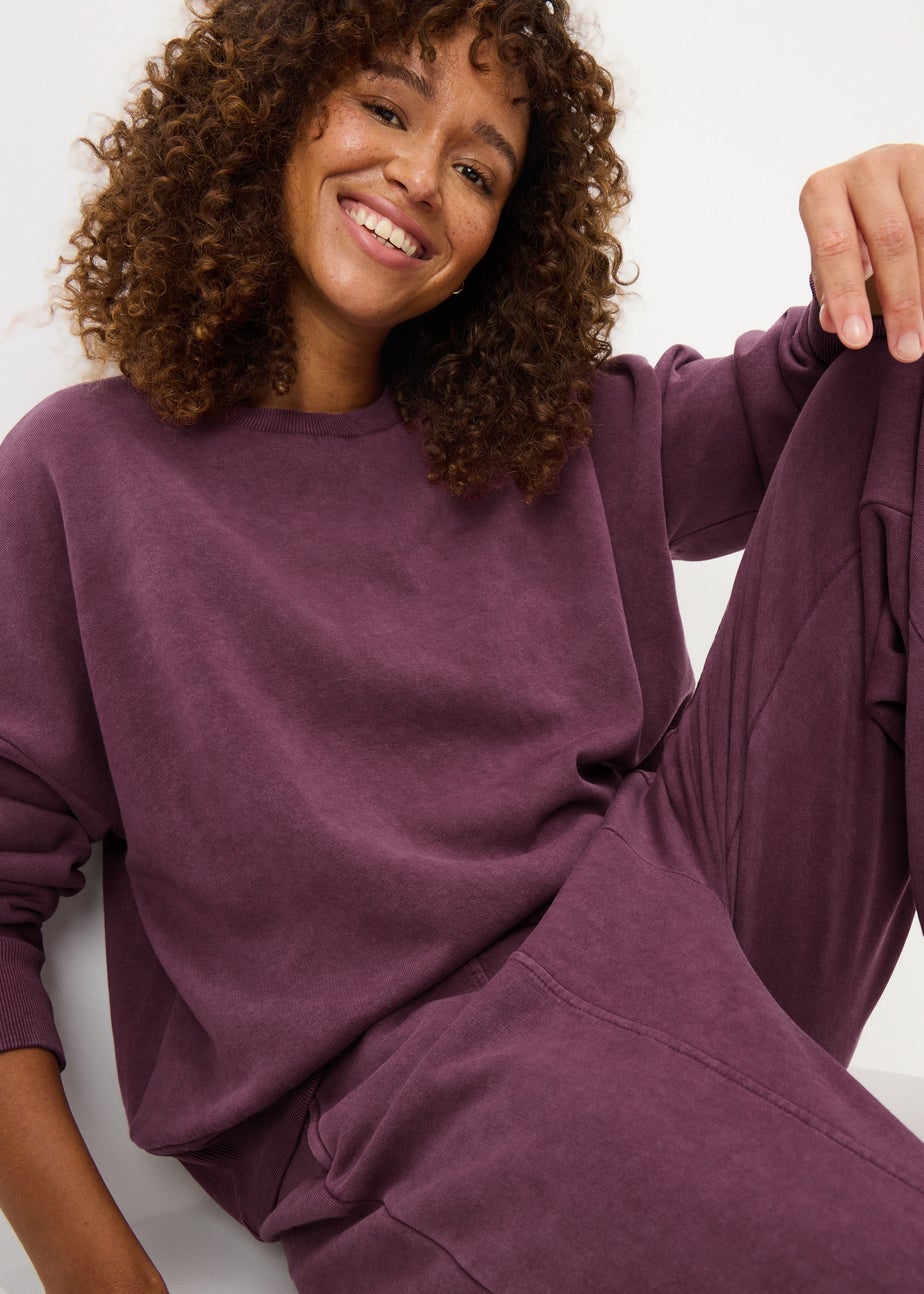 Burgundy Acid Wash Sweatshirt