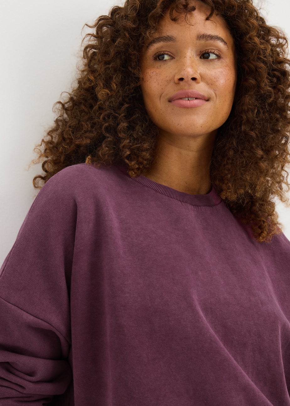 Burgundy Acid Wash Sweatshirt