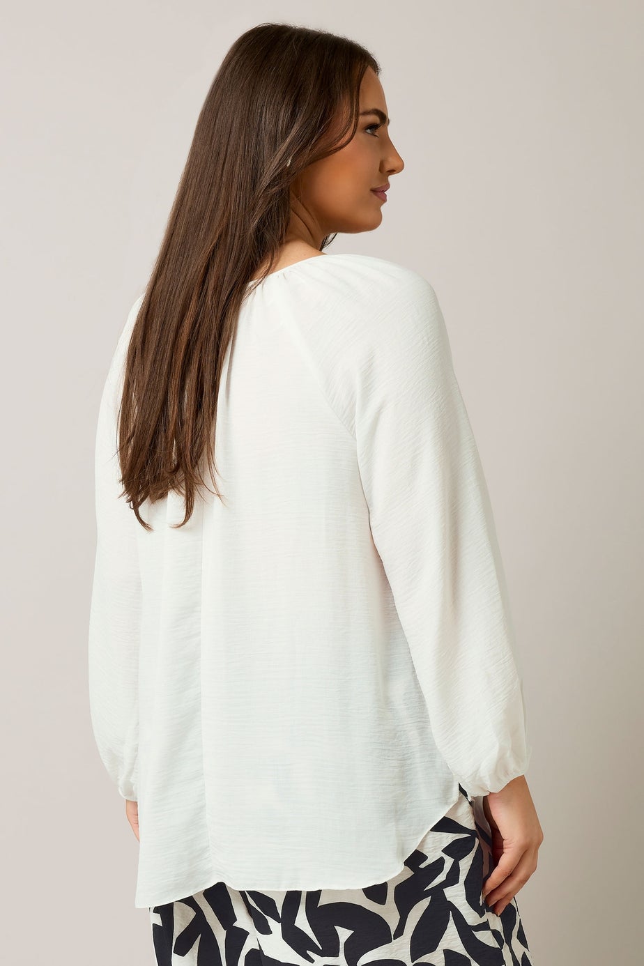 Evans Curve White Button Front Long Sleeve Blouse