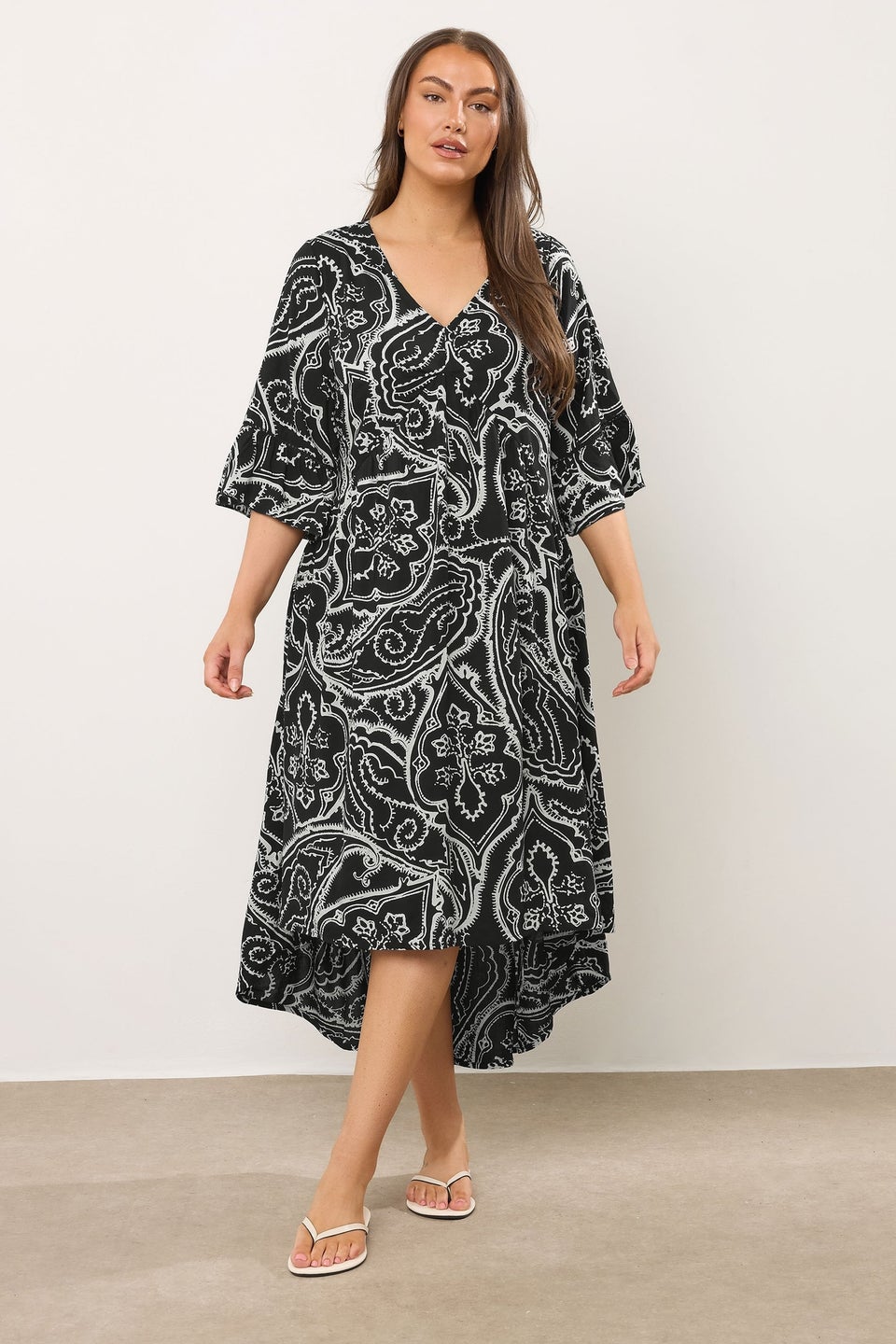 Evans Curve Black Paisley Print Dipped Hem Dress