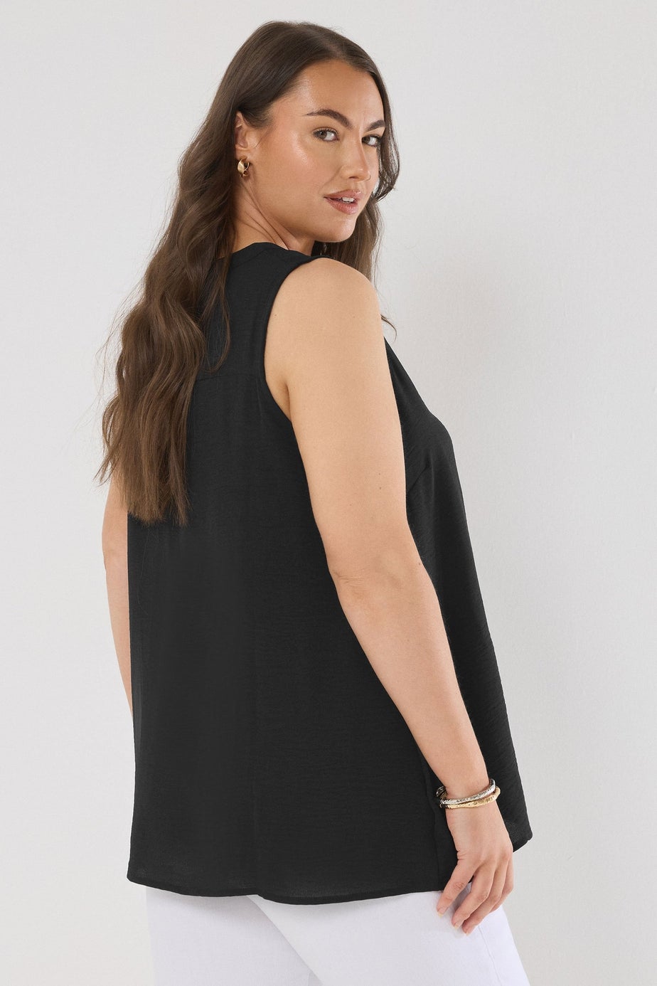 Evans Curve Black Pleat Front Vest