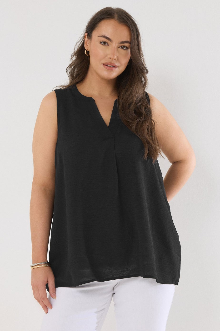 Evans Curve Black Pleat Front Vest