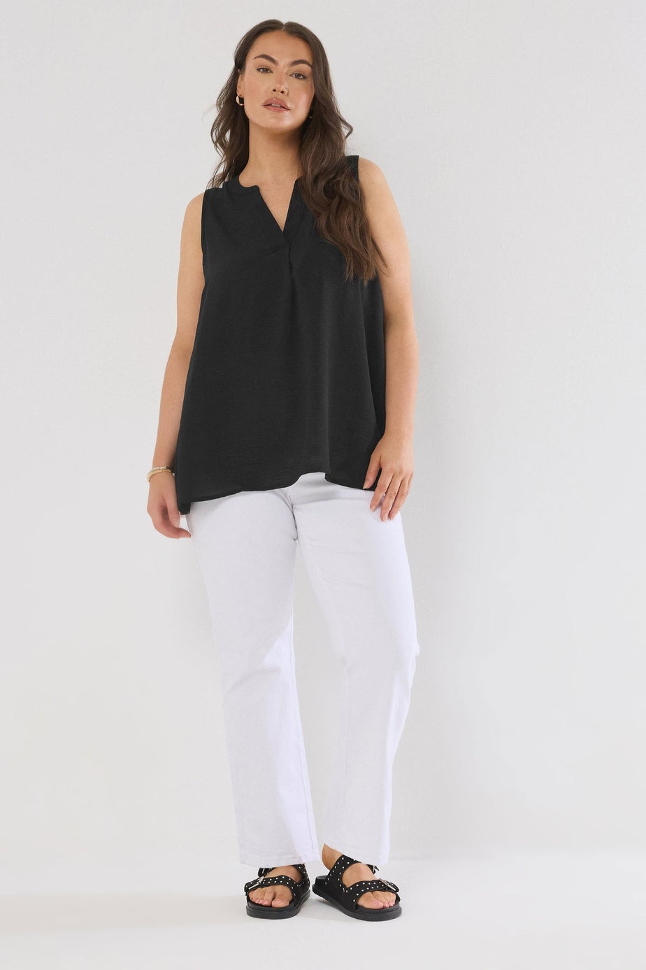 Evans Curve Black Pleat Front Vest