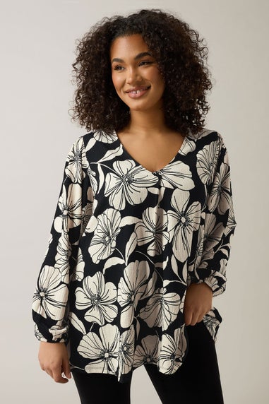 Evans Curve Black Contrast Floral Jersey Crepe Top