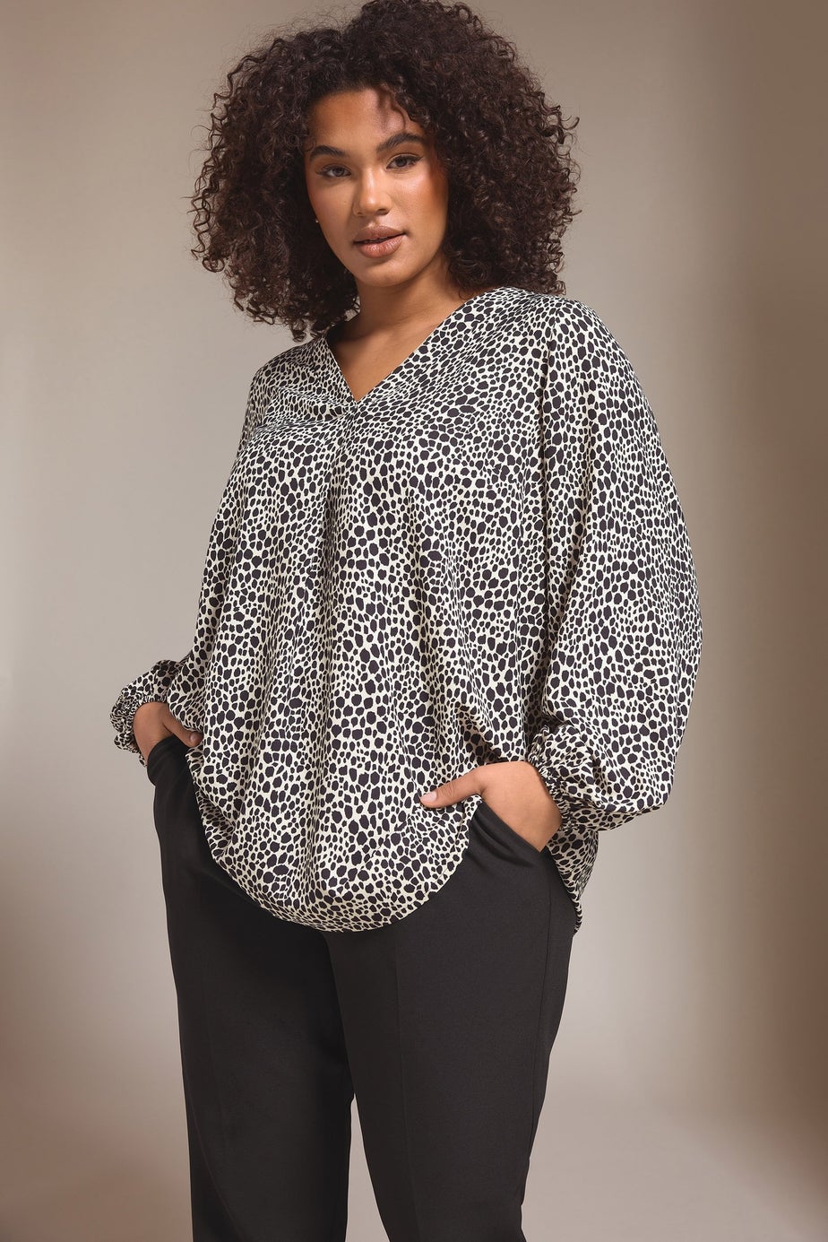 Evans Curve Black & White Spot Print Swing Top