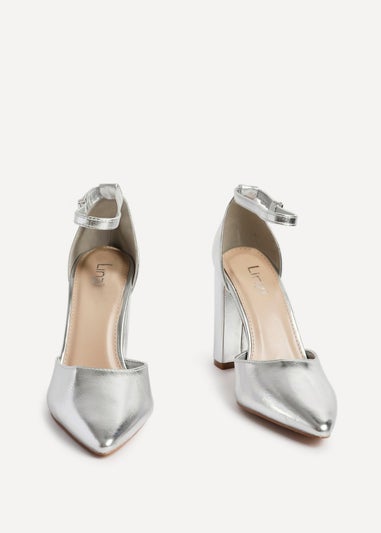 Linzi Mara Silver Faux Leather Block Heeled Court Shoe