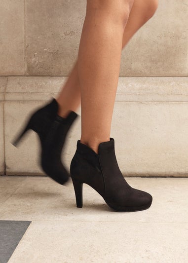 Linzi Layara Black Faux Suede Small Platform Ankle Boot