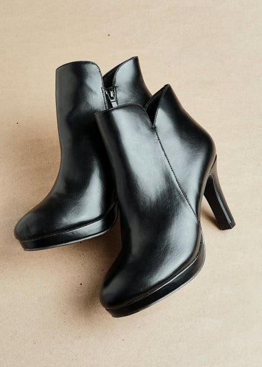 Linzi Layara Black Faux Leather Small Platform Ankle Boot