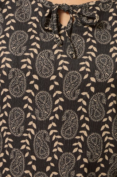 Long Tall Sally Black Geometric Tie Front Top