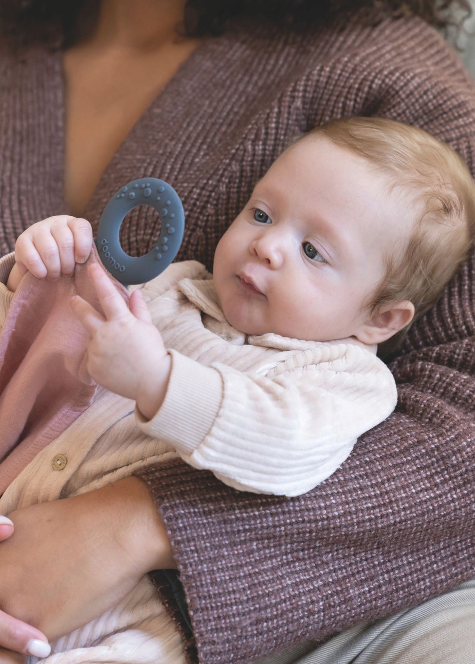 Babymoov Doomoo Pink Mom n Play Muslin Breastfeeding Cover