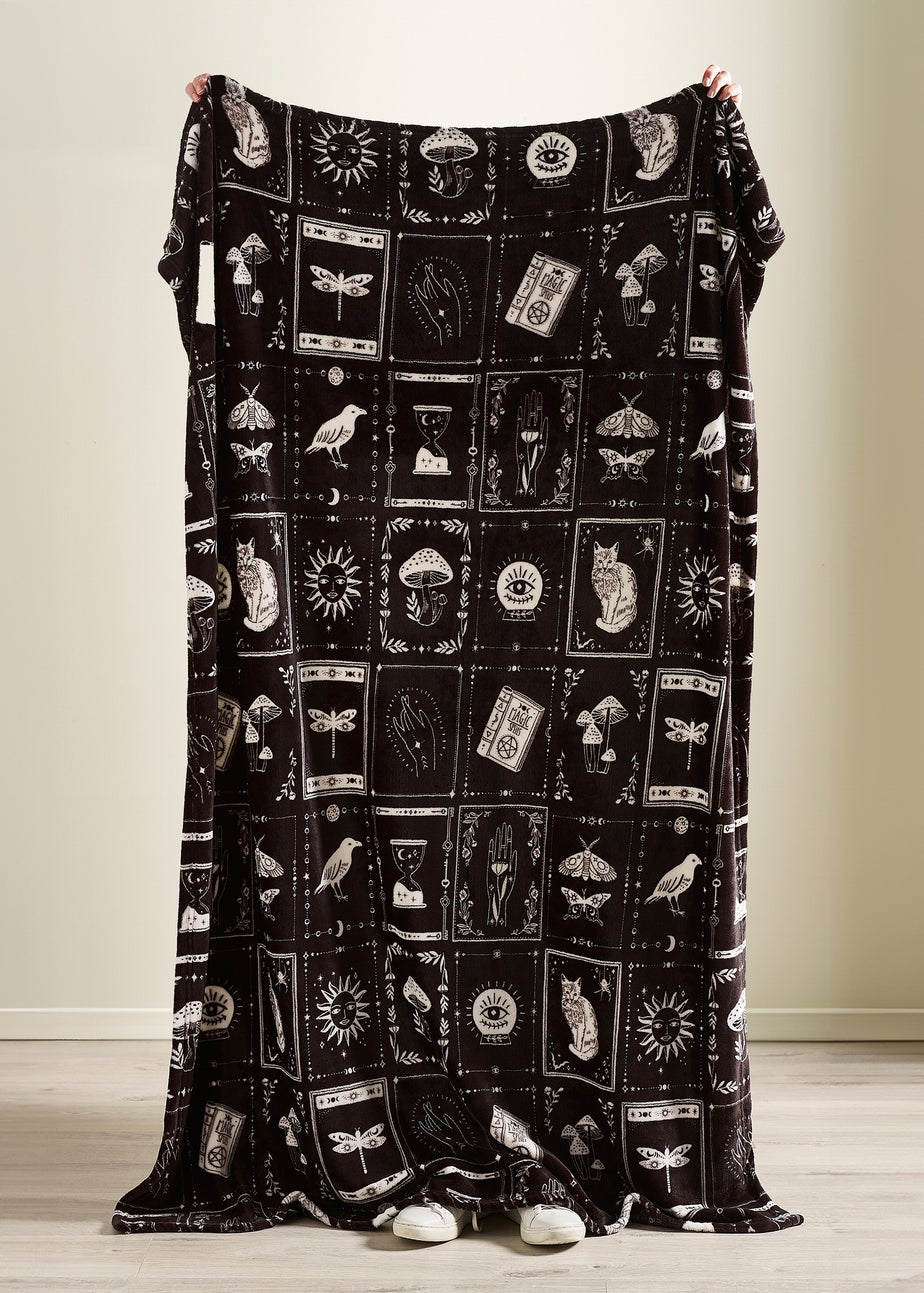 Catherine Lansfield Black Enchanted Witchcraft Cosy Fleece Blanket Throw