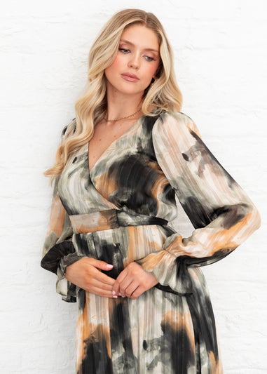 Lovedrobe Faux Wrap Black/Off White Long Sleeve Tie Back Midaxi Dress