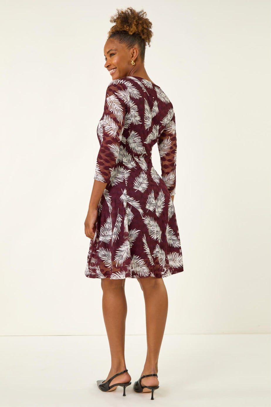 Roman Wine Leaf Print Lace Stretch Dress