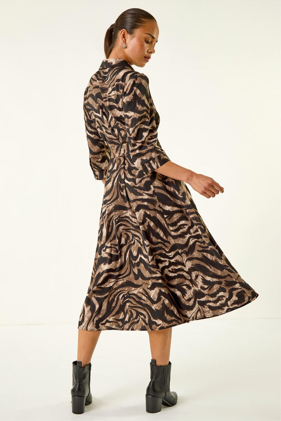 Roman Mocha Petite Animal Print Stretch Shirt Dress